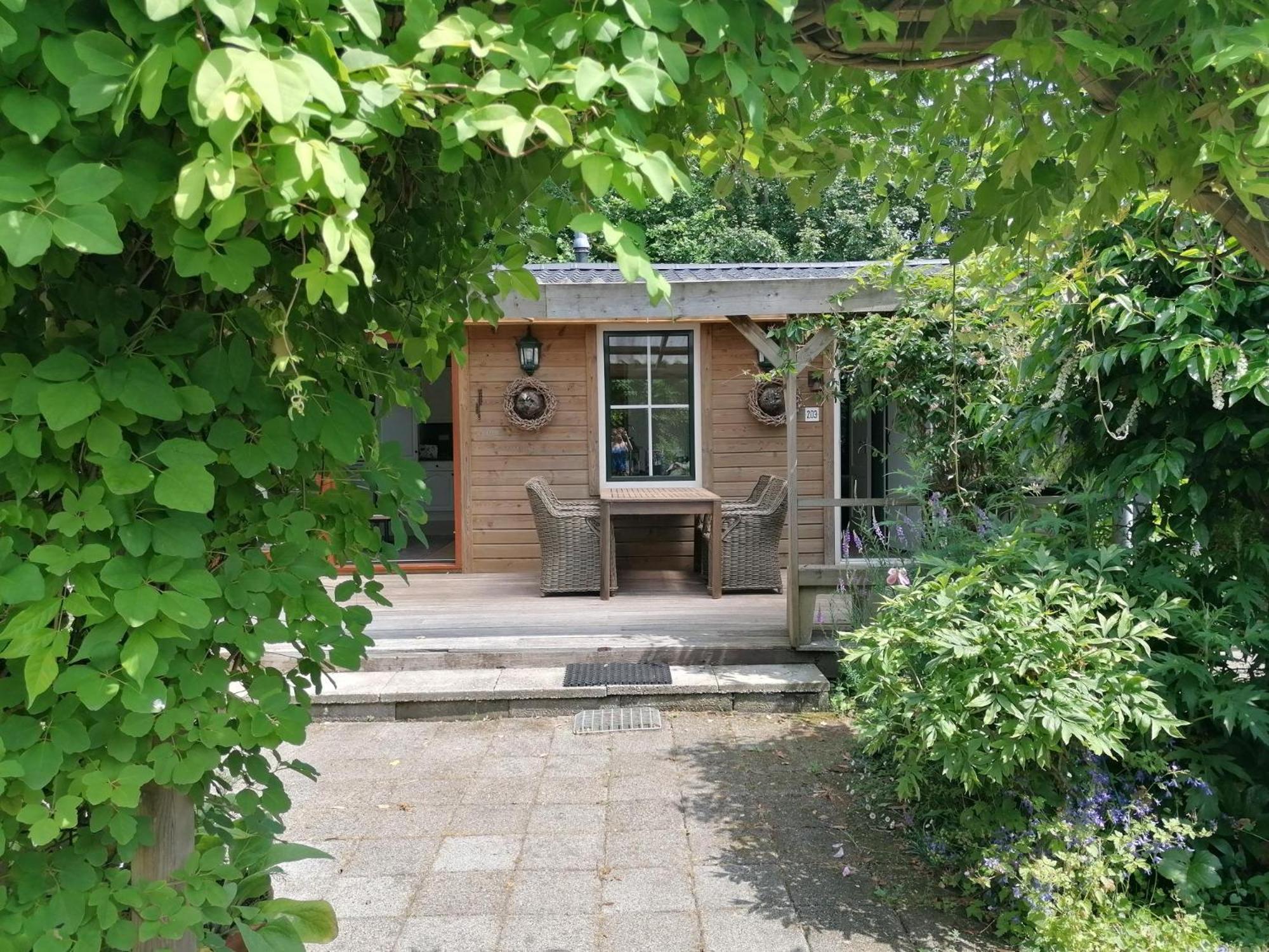 De Groene Specht Heinkenszand Exterior photo